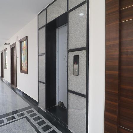 Unique Homestays Kondapur  ภายนอก รูปภาพ