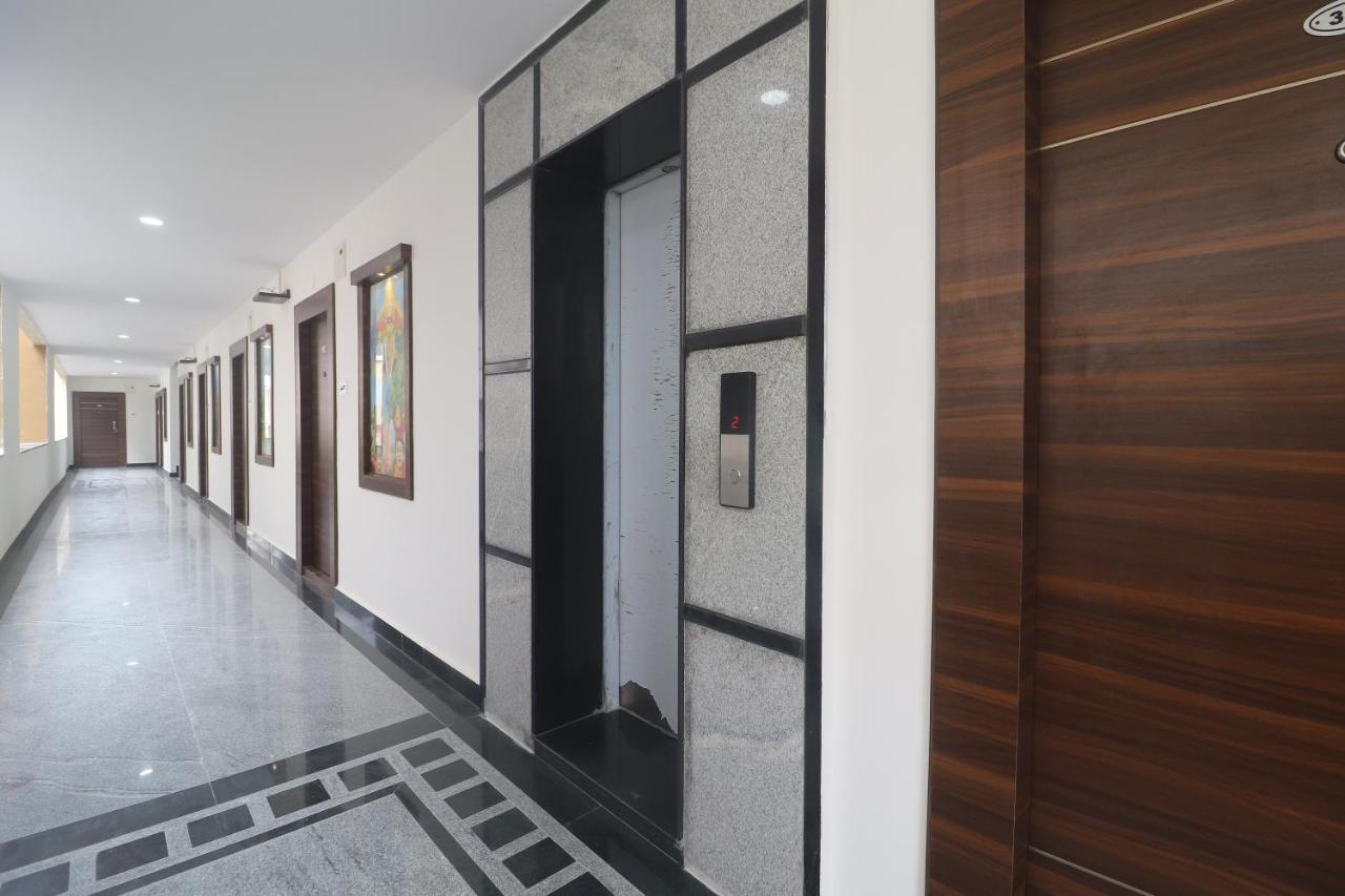 Unique Homestays Kondapur  ภายนอก รูปภาพ