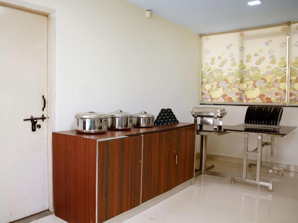 Unique Homestays Kondapur  ภายนอก รูปภาพ
