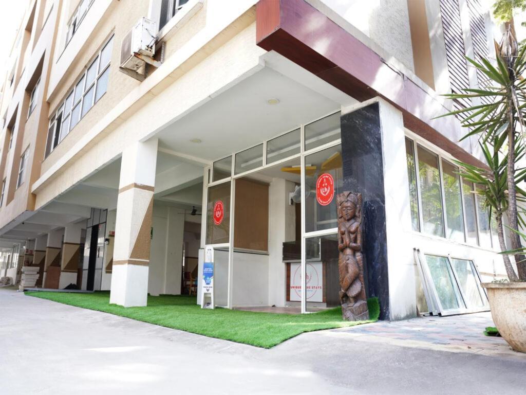 Unique Homestays Kondapur  ภายนอก รูปภาพ